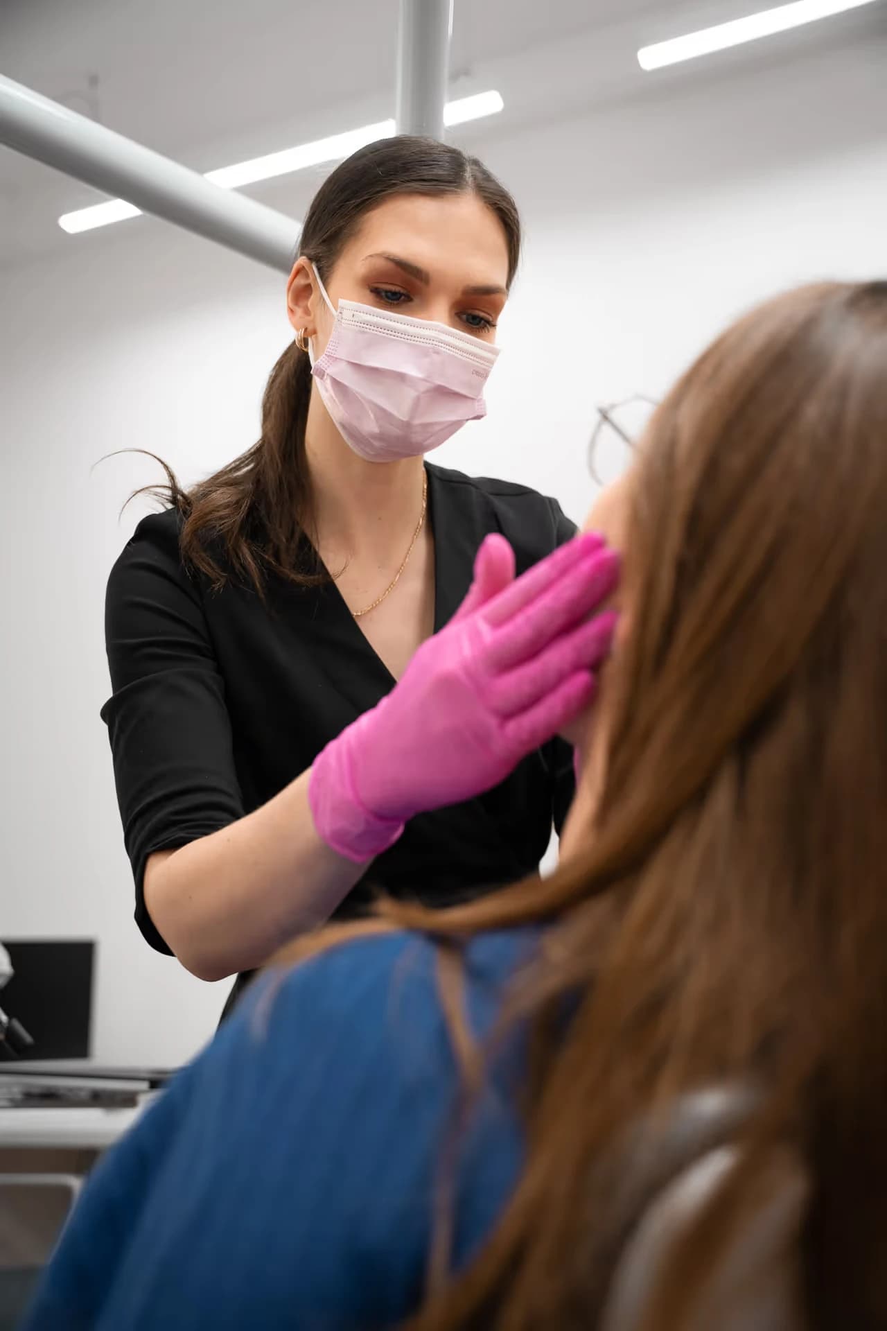 Interiér a tým zubní kliniky KissDent v centru Prahy